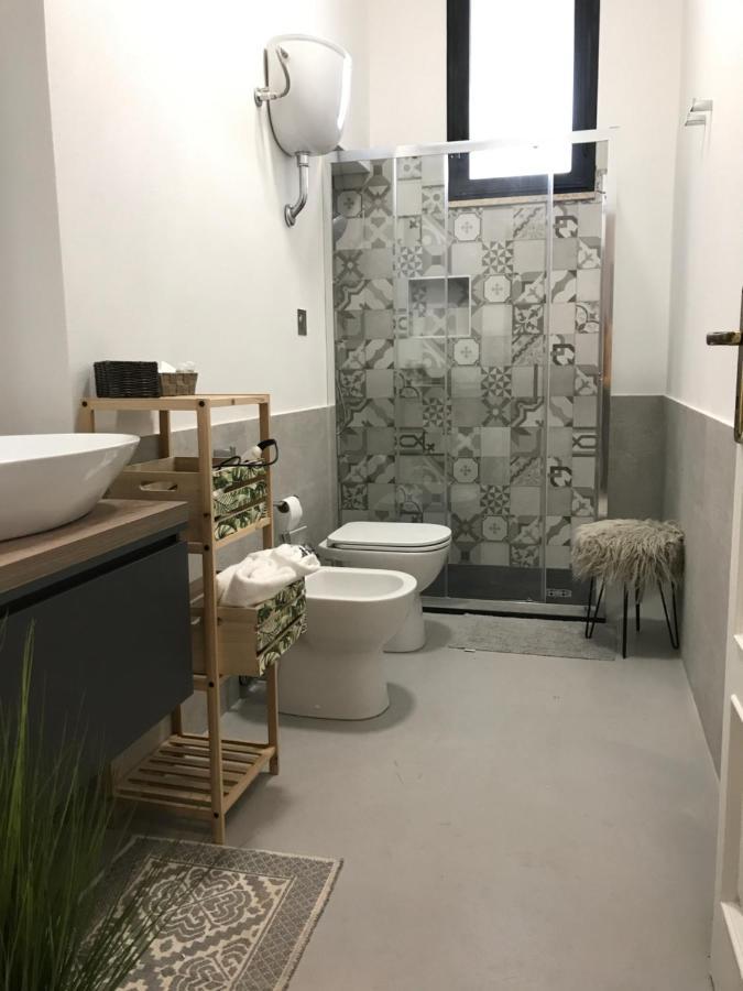 Palazzo Pilo Bed and Breakfast Sassari Buitenkant foto