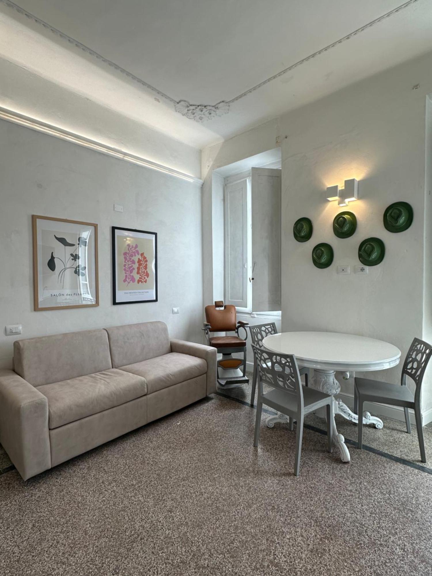 Palazzo Pilo Bed and Breakfast Sassari Buitenkant foto